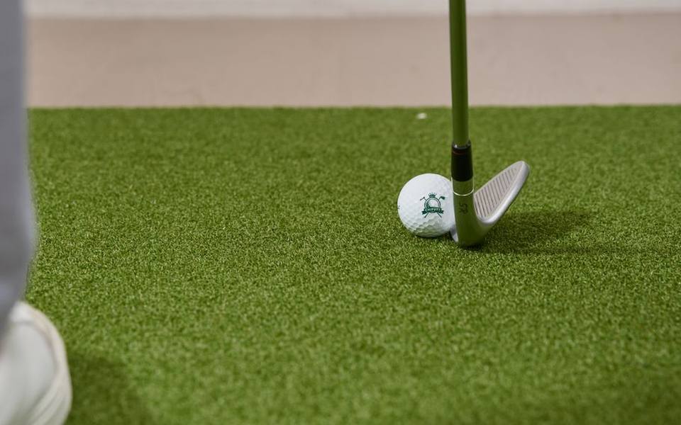 Staying Sharp with Rainy Day Golf Routines
