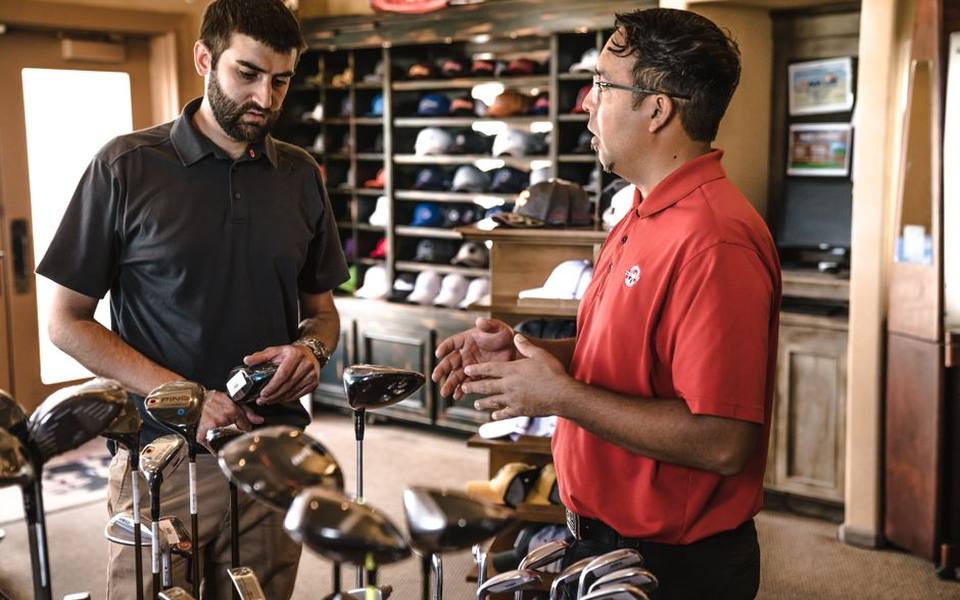 Course Pro Shops Versus Standalone Golf Superstores